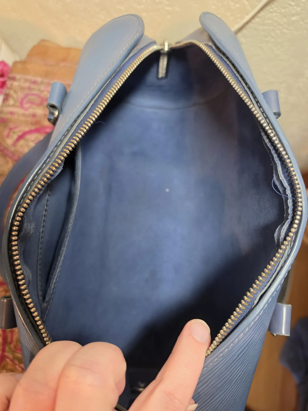 Louis Vuitton Soufflo Barrel Epi Leatger Toledo W/COA